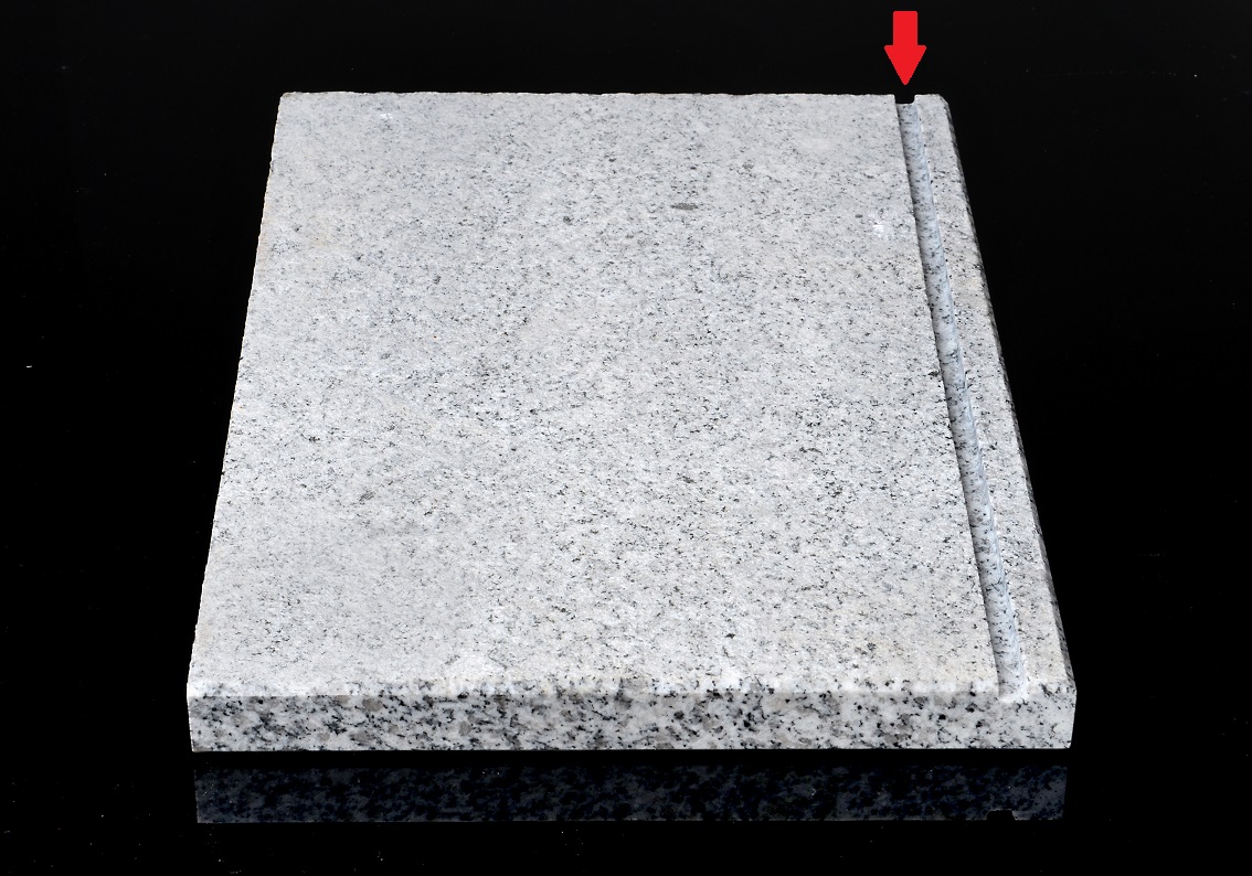 žulový parapet - exteriér